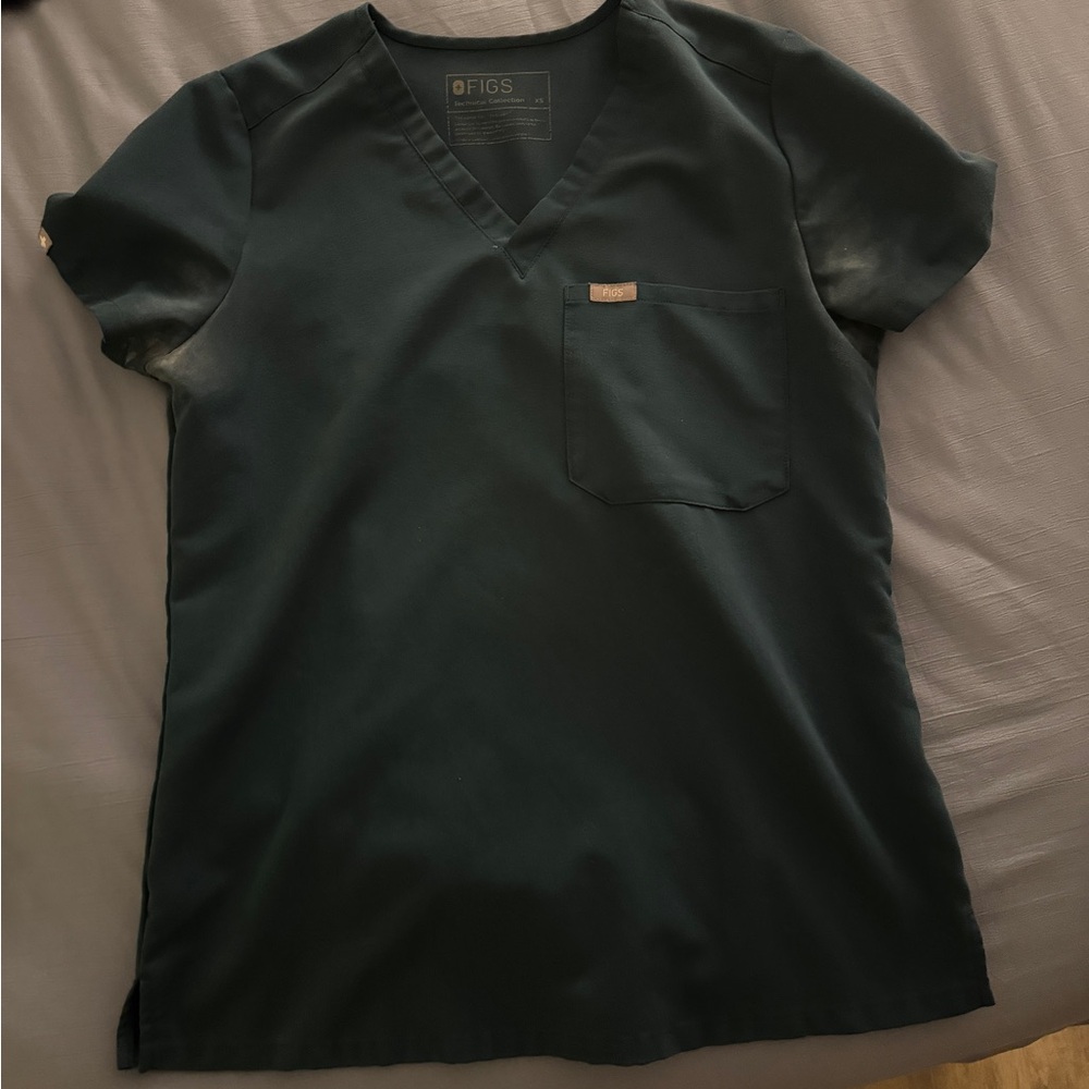 Figs Catarina One Pocket Scrub Top